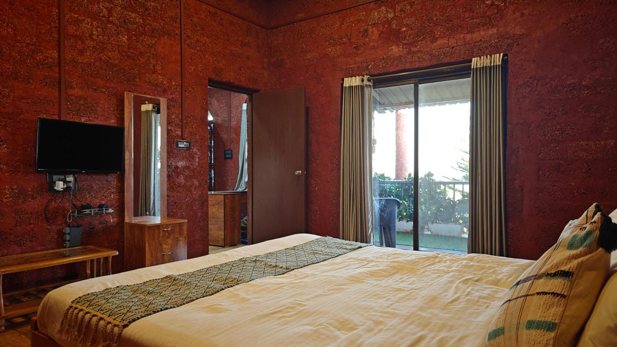 Stone Casa By Vgh 4Bhk Villa With Swimming Pool Mahabaleshwar Exterior photo